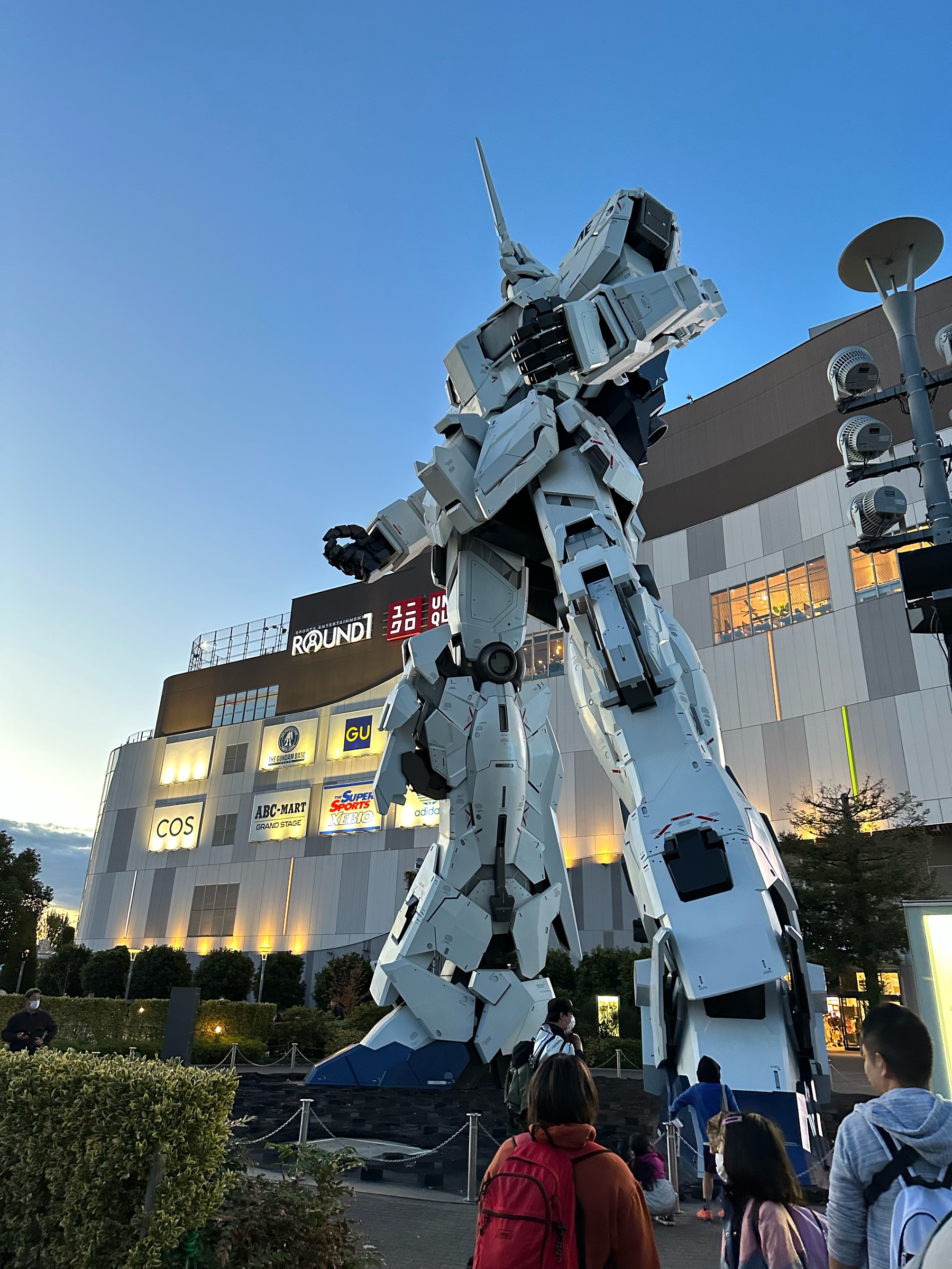 Gundam in Odaiba